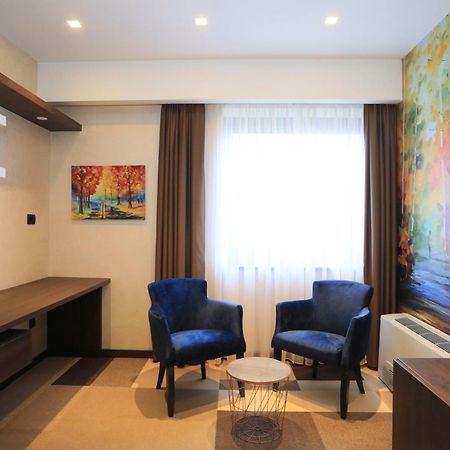 Carpe Diem Boutique Hotel Зеница Экстерьер фото