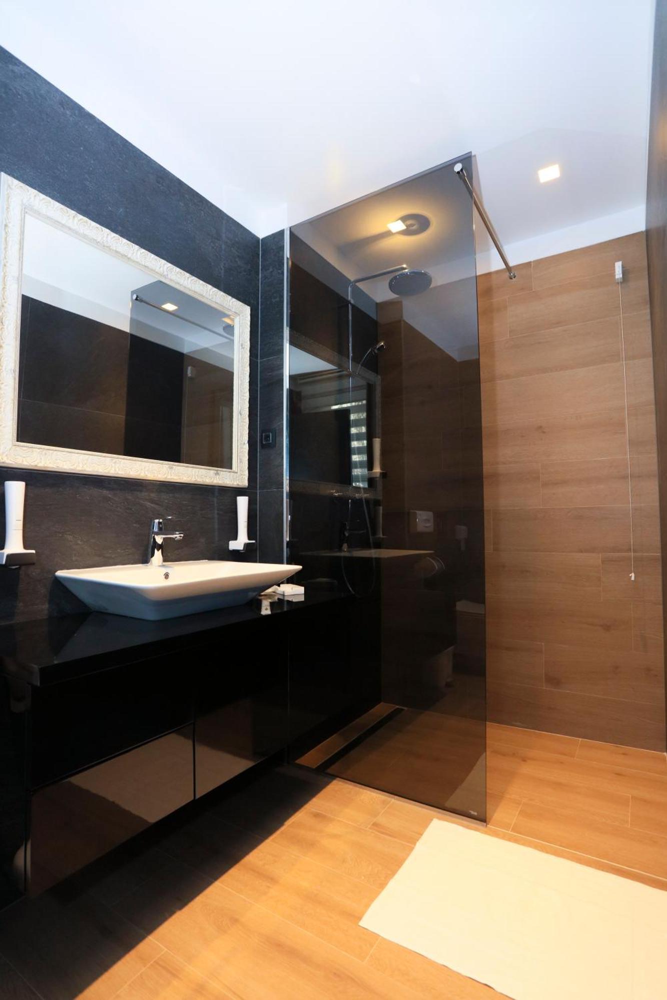 Carpe Diem Boutique Hotel Зеница Экстерьер фото