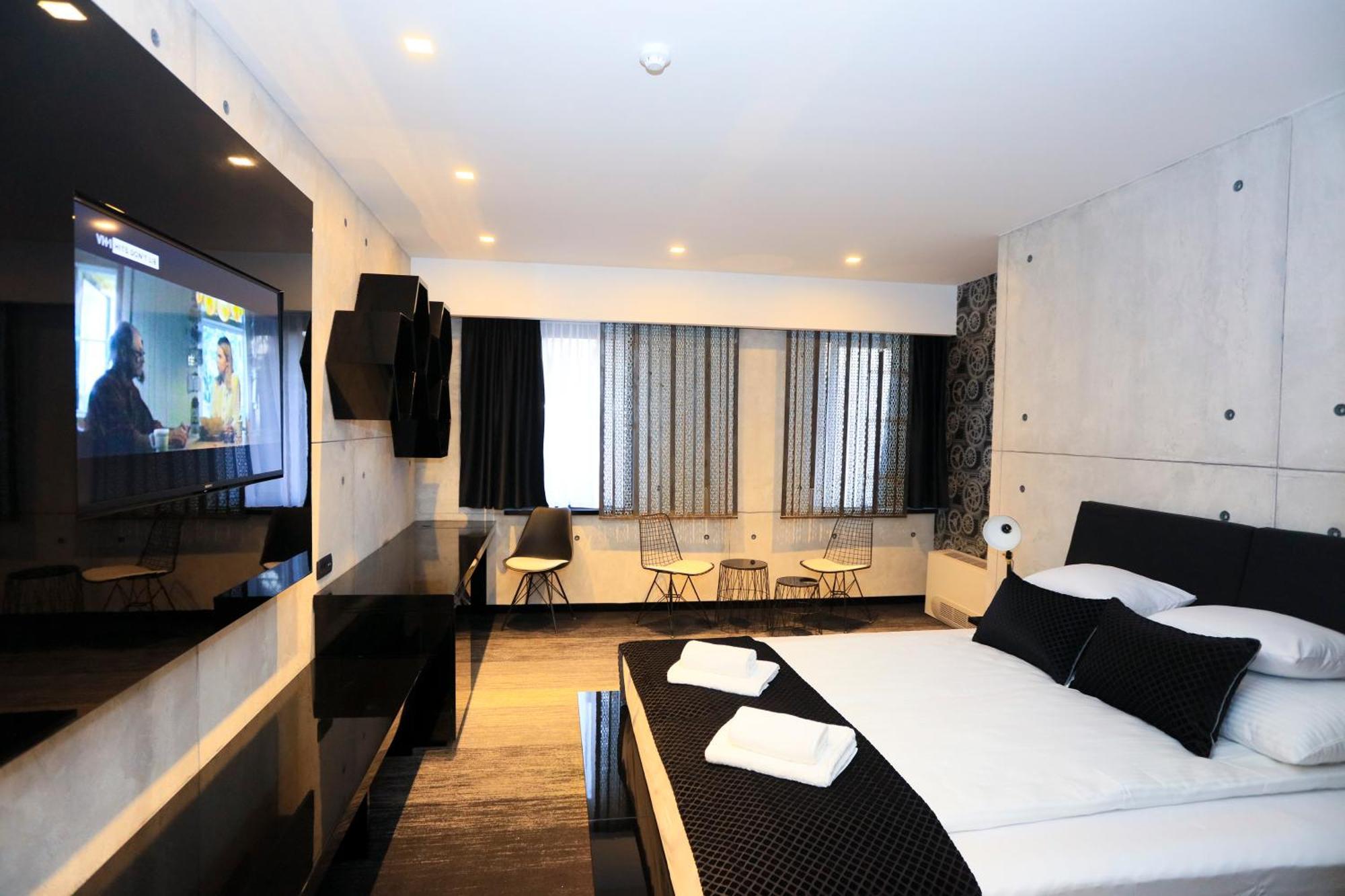 Carpe Diem Boutique Hotel Зеница Экстерьер фото